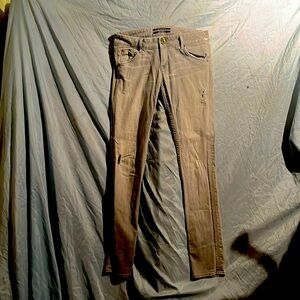 Hudson light grey worn denim slim fitting with cool back pockets